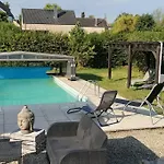 Du Curnolo 3* Pour 4/6pers Avec Spa, Piscine * ナミュール