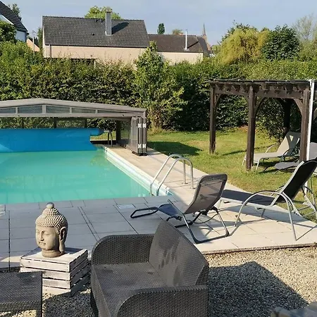 Du Curnolo 3* Pour 4/6pers Avec Spa, Piscine * Namur